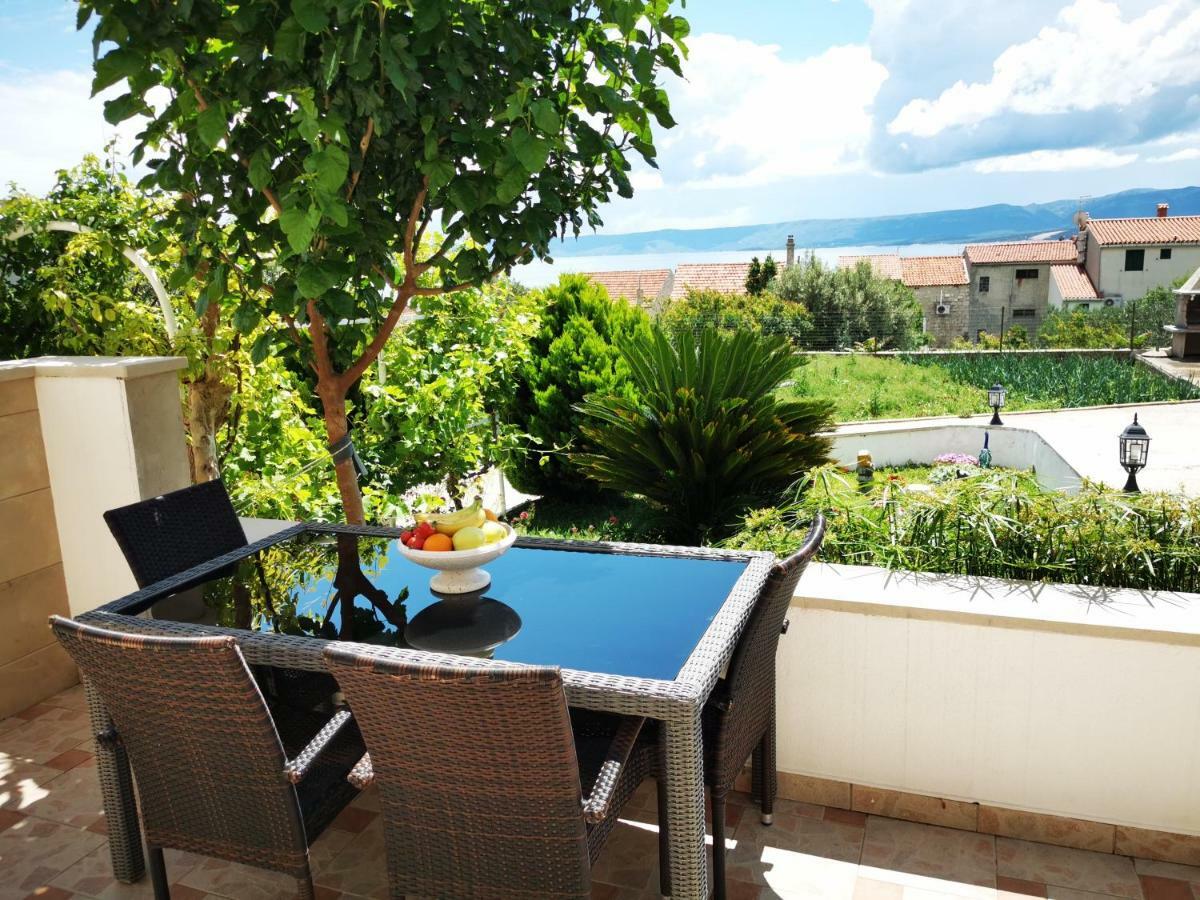 Apartments Fani Bol Zewnętrze zdjęcie